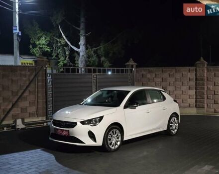 Белый Опель Corsa-e, объемом двигателя 0 л и пробегом 34 тыс. км за 11999 $, фото 7 на Automoto.ua