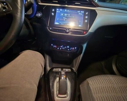 Белый Опель Corsa-e, объемом двигателя 0 л и пробегом 34 тыс. км за 11999 $, фото 26 на Automoto.ua