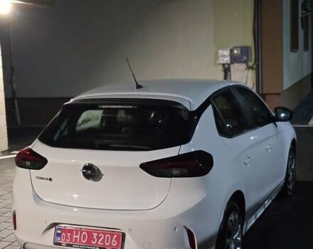 Белый Опель Corsa-e, объемом двигателя 0 л и пробегом 34 тыс. км за 11999 $, фото 12 на Automoto.ua
