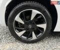 Белый Опель Corsa-e, объемом двигателя 0 л и пробегом 38 тыс. км за 14700 $, фото 20 на Automoto.ua