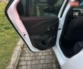 Белый Опель Corsa-e, объемом двигателя 0 л и пробегом 28 тыс. км за 13500 $, фото 18 на Automoto.ua