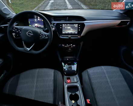 Білий Опель Corsa-e, об'ємом двигуна 0 л та пробігом 24 тис. км за 13500 $, фото 11 на Automoto.ua