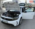 Белый Опель Corsa-e, объемом двигателя 0 л и пробегом 5 тыс. км за 16800 $, фото 95 на Automoto.ua