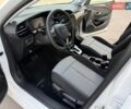 Белый Опель Corsa-e, объемом двигателя 0 л и пробегом 5 тыс. км за 16800 $, фото 58 на Automoto.ua