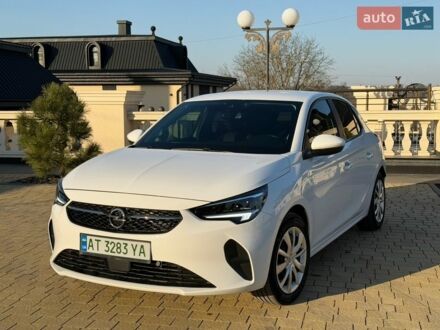 Белый Опель Corsa-e, объемом двигателя 0 л и пробегом 57 тыс. км за 12800 $, фото 1 на Automoto.ua