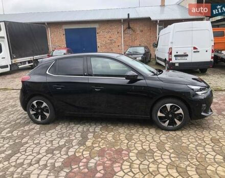 Черный Опель Corsa-e, объемом двигателя 0 л и пробегом 8 тыс. км за 16000 $, фото 2 на Automoto.ua
