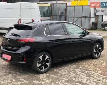 Черный Опель Corsa-e, объемом двигателя 0 л и пробегом 8 тыс. км за 16000 $, фото 1 на Automoto.ua