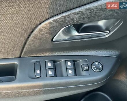 Чорний Опель Corsa-e, об'ємом двигуна 0 л та пробігом 6 тис. км за 16450 $, фото 24 на Automoto.ua