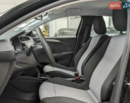 Чорний Опель Corsa-e, об'ємом двигуна 0 л та пробігом 14 тис. км за 11999 $, фото 8 на Automoto.ua