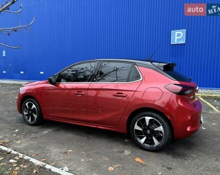 Красный Опель Corsa-e, объемом двигателя 0 л и пробегом 48 тыс. км за 15000 $, фото 6 на Automoto.ua