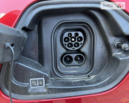 Красный Опель Corsa-e, объемом двигателя 0 л и пробегом 32 тыс. км за 14900 $, фото 23 на Automoto.ua
