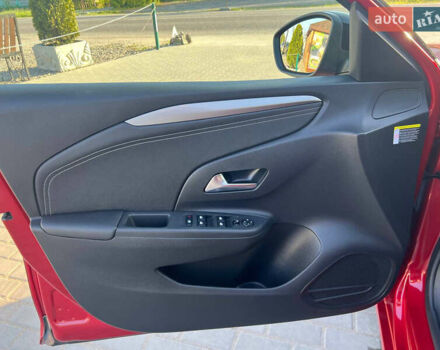 Красный Опель Corsa-e, объемом двигателя 0 л и пробегом 76 тыс. км за 14500 $, фото 13 на Automoto.ua