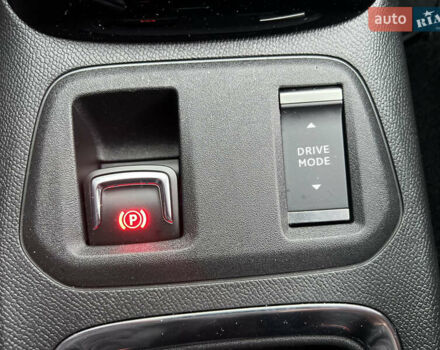 Червоний Опель Corsa-e, об'ємом двигуна 0 л та пробігом 15 тис. км за 12900 $, фото 33 на Automoto.ua