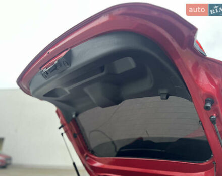Червоний Опель Corsa-e, об'ємом двигуна 0 л та пробігом 15 тис. км за 12900 $, фото 16 на Automoto.ua