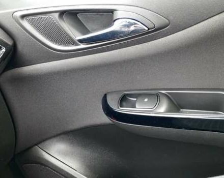 Серый Опель Corsa-e, объемом двигателя 1.4 л и пробегом 88 тыс. км за 8399 $, фото 25 на Automoto.ua