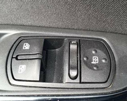 Серый Опель Corsa-e, объемом двигателя 1.4 л и пробегом 88 тыс. км за 8399 $, фото 20 на Automoto.ua