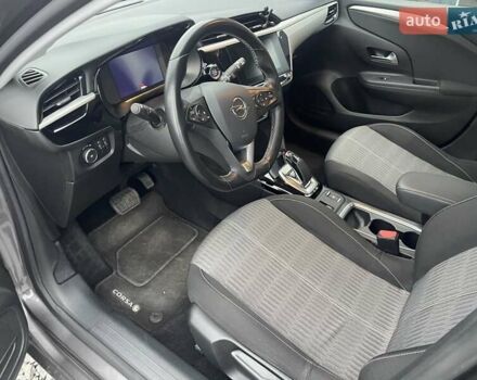 Серый Опель Corsa-e, объемом двигателя 0 л и пробегом 37 тыс. км за 13700 $, фото 4 на Automoto.ua