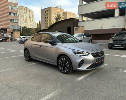 Сірий Опель Corsa-e, об'ємом двигуна 0 л та пробігом 40 тис. км за 14900 $, фото 7 на Automoto.ua