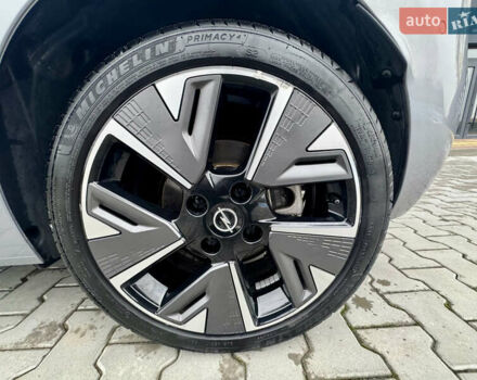 Серый Опель Corsa-e, объемом двигателя 0 л и пробегом 41 тыс. км за 14000 $, фото 19 на Automoto.ua