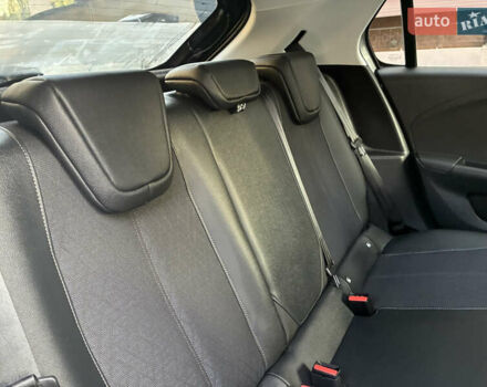 Сірий Опель Corsa-e, об'ємом двигуна 0 л та пробігом 40 тис. км за 14900 $, фото 44 на Automoto.ua