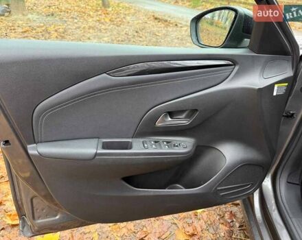 Серый Опель Corsa-e, объемом двигателя 0 л и пробегом 87 тыс. км за 14590 $, фото 10 на Automoto.ua