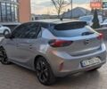 Серый Опель Corsa-e, объемом двигателя 0 л и пробегом 33 тыс. км за 12800 $, фото 12 на Automoto.ua