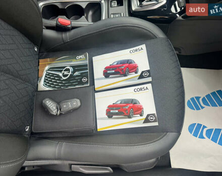 Серый Опель Corsa-e, объемом двигателя 0 л и пробегом 41 тыс. км за 14000 $, фото 31 на Automoto.ua