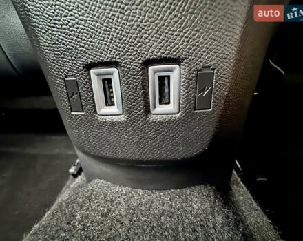 Серый Опель Corsa-e, объемом двигателя 0 л и пробегом 41 тыс. км за 14000 $, фото 39 на Automoto.ua