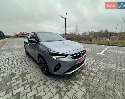 Серый Опель Corsa-e, объемом двигателя 0 л и пробегом 41 тыс. км за 14000 $, фото 3 на Automoto.ua