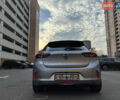 Сірий Опель Corsa-e, об'ємом двигуна 0 л та пробігом 40 тис. км за 14900 $, фото 16 на Automoto.ua
