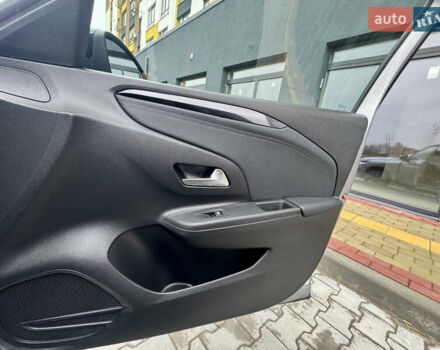 Серый Опель Corsa-e, объемом двигателя 0 л и пробегом 41 тыс. км за 14000 $, фото 24 на Automoto.ua