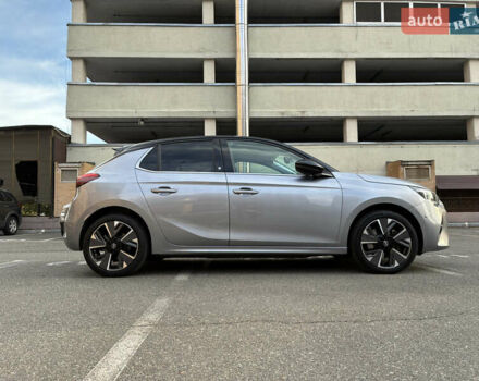 Сірий Опель Corsa-e, об'ємом двигуна 0 л та пробігом 40 тис. км за 14900 $, фото 11 на Automoto.ua