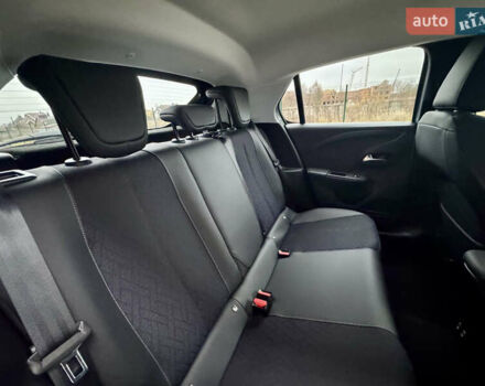 Серый Опель Corsa-e, объемом двигателя 0 л и пробегом 41 тыс. км за 14000 $, фото 36 на Automoto.ua