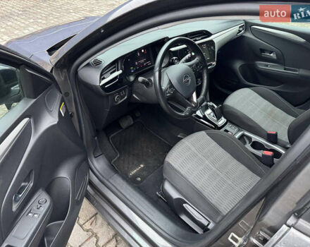 Серый Опель Corsa-e, объемом двигателя 0 л и пробегом 97 тыс. км за 12500 $, фото 10 на Automoto.ua