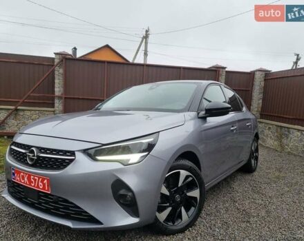 Серый Опель Corsa-e, объемом двигателя 0 л и пробегом 114 тыс. км за 13500 $, фото 1 на Automoto.ua