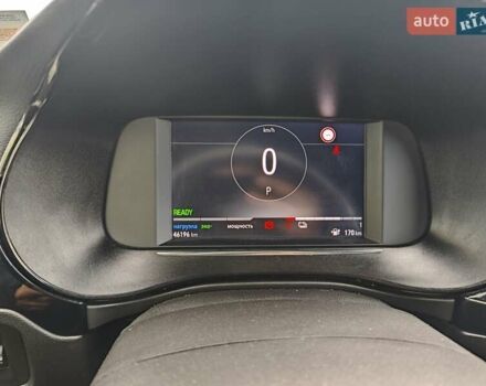 Серый Опель Corsa-e, объемом двигателя 0 л и пробегом 46 тыс. км за 13300 $, фото 12 на Automoto.ua