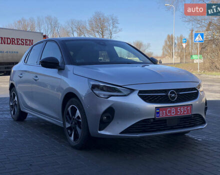 Сірий Опель Corsa-e, об'ємом двигуна 0 л та пробігом 7 тис. км за 18000 $, фото 5 на Automoto.ua