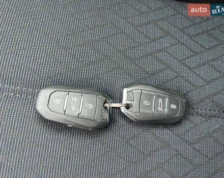 Сірий Опель Corsa-e, об'ємом двигуна 0 л та пробігом 5 тис. км за 16000 $, фото 29 на Automoto.ua