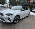 Серый Опель Corsa-e, объемом двигателя 0 л и пробегом 54 тыс. км за 12900 $, фото 7 на Automoto.ua
