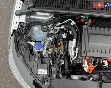Серый Опель Corsa-e, объемом двигателя 0 л и пробегом 54 тыс. км за 12900 $, фото 42 на Automoto.ua