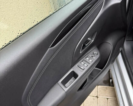 Сірий Опель Corsa-e, об'ємом двигуна 0 л та пробігом 12 тис. км за 15900 $, фото 11 на Automoto.ua