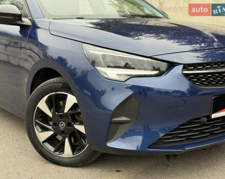 Синий Опель Corsa-e, объемом двигателя 0 л и пробегом 116 тыс. км за 12999 $, фото 2 на Automoto.ua