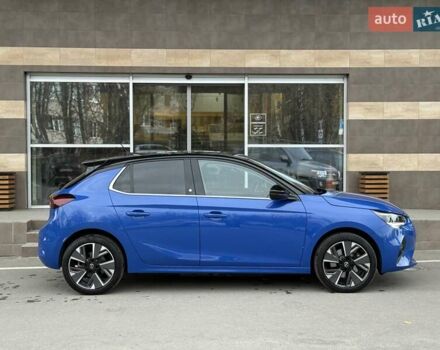 Синий Опель Corsa-e, объемом двигателя 0 л и пробегом 98 тыс. км за 12500 $, фото 2 на Automoto.ua