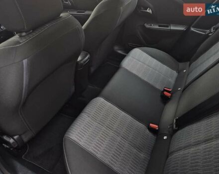 Синий Опель Corsa-e, объемом двигателя 0 л и пробегом 60 тыс. км за 14512 $, фото 35 на Automoto.ua