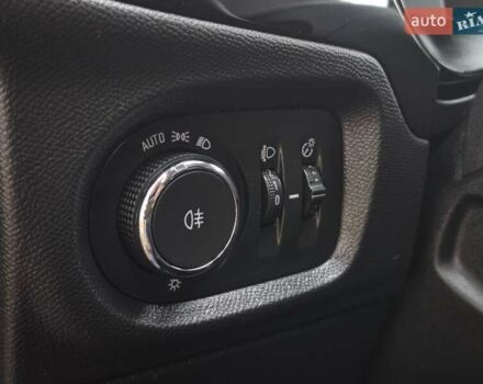 Синий Опель Corsa-e, объемом двигателя 0 л и пробегом 60 тыс. км за 14512 $, фото 42 на Automoto.ua