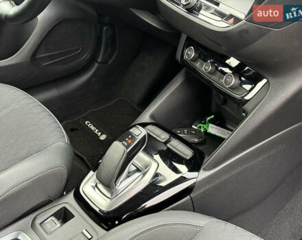 Синий Опель Corsa-e, объемом двигателя 0 л и пробегом 109 тыс. км за 12999 $, фото 25 на Automoto.ua