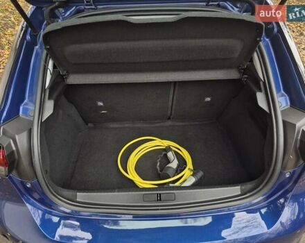 Синий Опель Corsa-e, объемом двигателя 0 л и пробегом 60 тыс. км за 14512 $, фото 51 на Automoto.ua