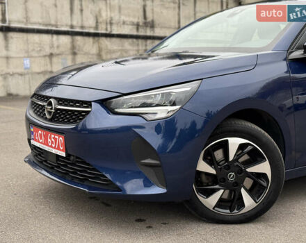 Синий Опель Corsa-e, объемом двигателя 0 л и пробегом 109 тыс. км за 12999 $, фото 3 на Automoto.ua