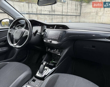 Синий Опель Corsa-e, объемом двигателя 0 л и пробегом 109 тыс. км за 12999 $, фото 31 на Automoto.ua