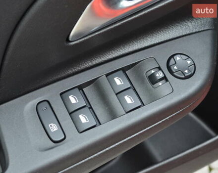 Помаранчевий Опель Corsa-e, об'ємом двигуна 0 л та пробігом 129 тис. км за 13778 $, фото 10 на Automoto.ua